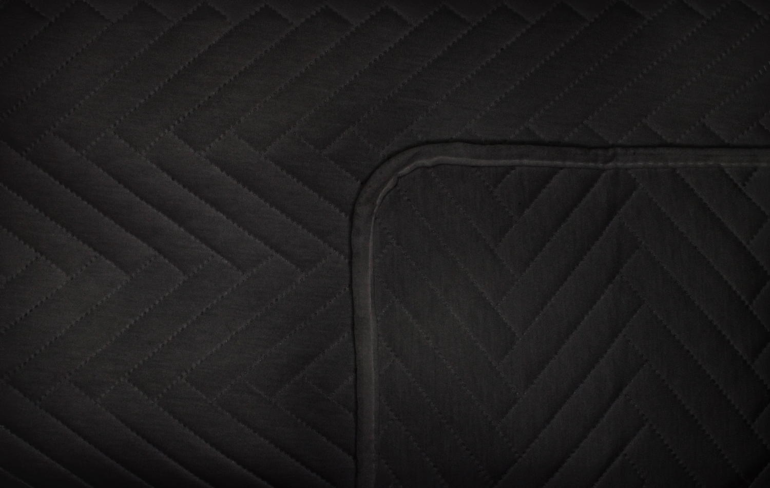 Кувертюра Дунай в цвят - черен